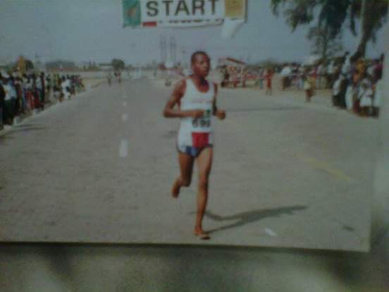 Tbt#This picture reminds me why I started Orcas Academy.I know how it feels to run barefoot.Here is a challenge what's your excuse seriously you don't need anything to start running.