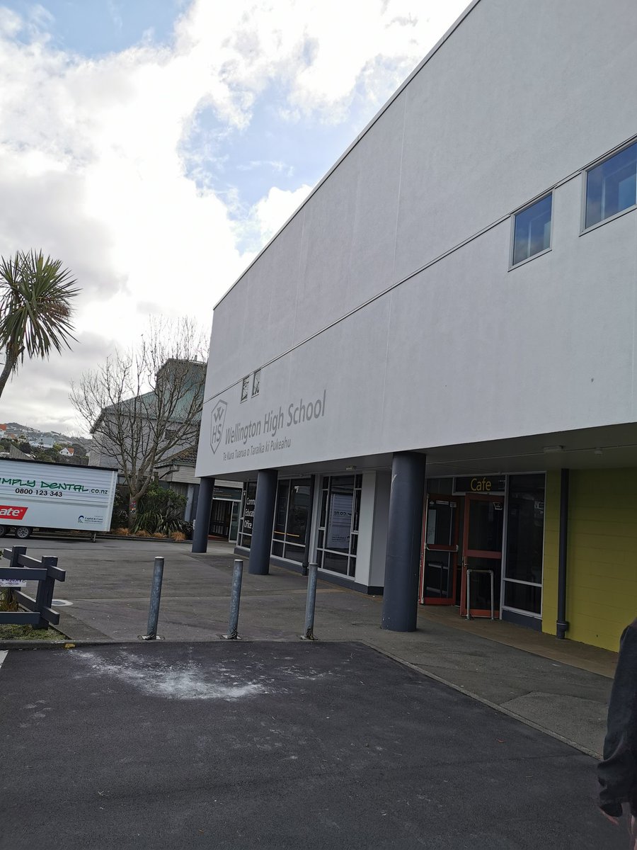 Prabhsj's tweet photo. Spent some time at Wellington High School with @ElizabethSnedd4. Thank you @bernie_wills for the opportunity and sharing your experience with the combined Year 11&amp;12 course. Awesome professional learning experience. #iteachmath #mathchatnz #mathchat https://t.co/1NRfD5EPOx