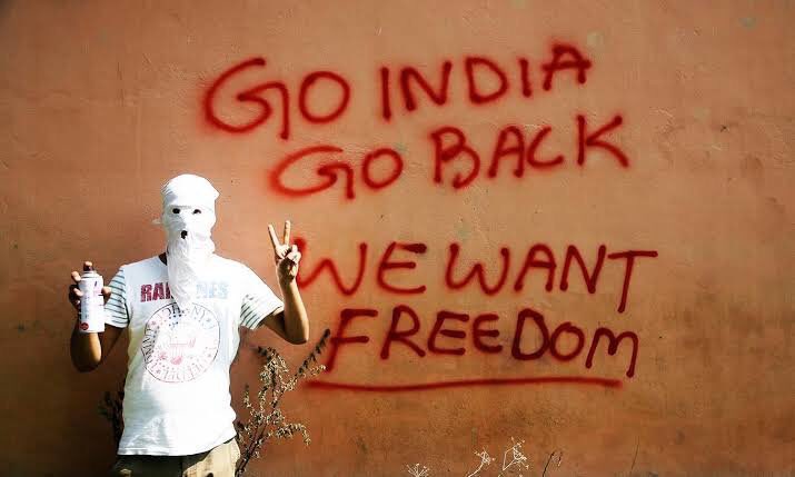 Dangerfaizii's tweet photo. Every Humanist must stand by Kashmiris and observe #15AugustBlackDay https://t.co/v66EZRSXcH