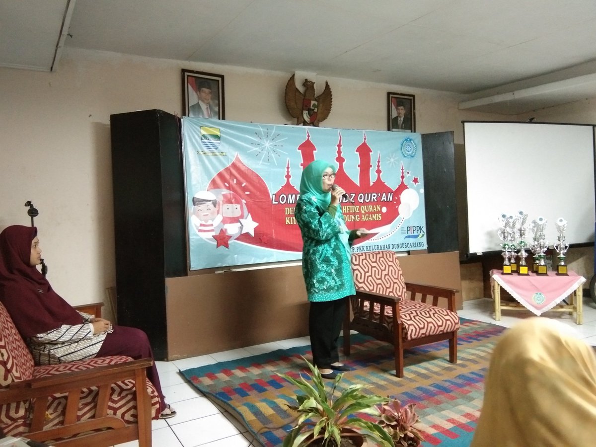 PKK_DC's tweet photo. Giat Lomba Tahfidz Qur'an Program PIPPK Lingkup PKK Tk.Kelurahan Dunguscariang #Dcberkibargemilang https://t.co/h64FVFRUz4