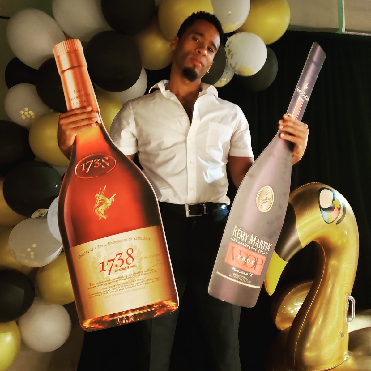 SF1music's tweet photo. Thank you all for coming out to the @remymartinUS Producer Series Pool Party at @halcyoncherrycreek! @djripm made you dance, pool floaties from @ThePoolCandy and goodie bags from @sigmabeauty!
#remyproducers #957theparty #djripm #sf1music #poolcandy #sigmabeauty https://t.co/egfzPOQAi7