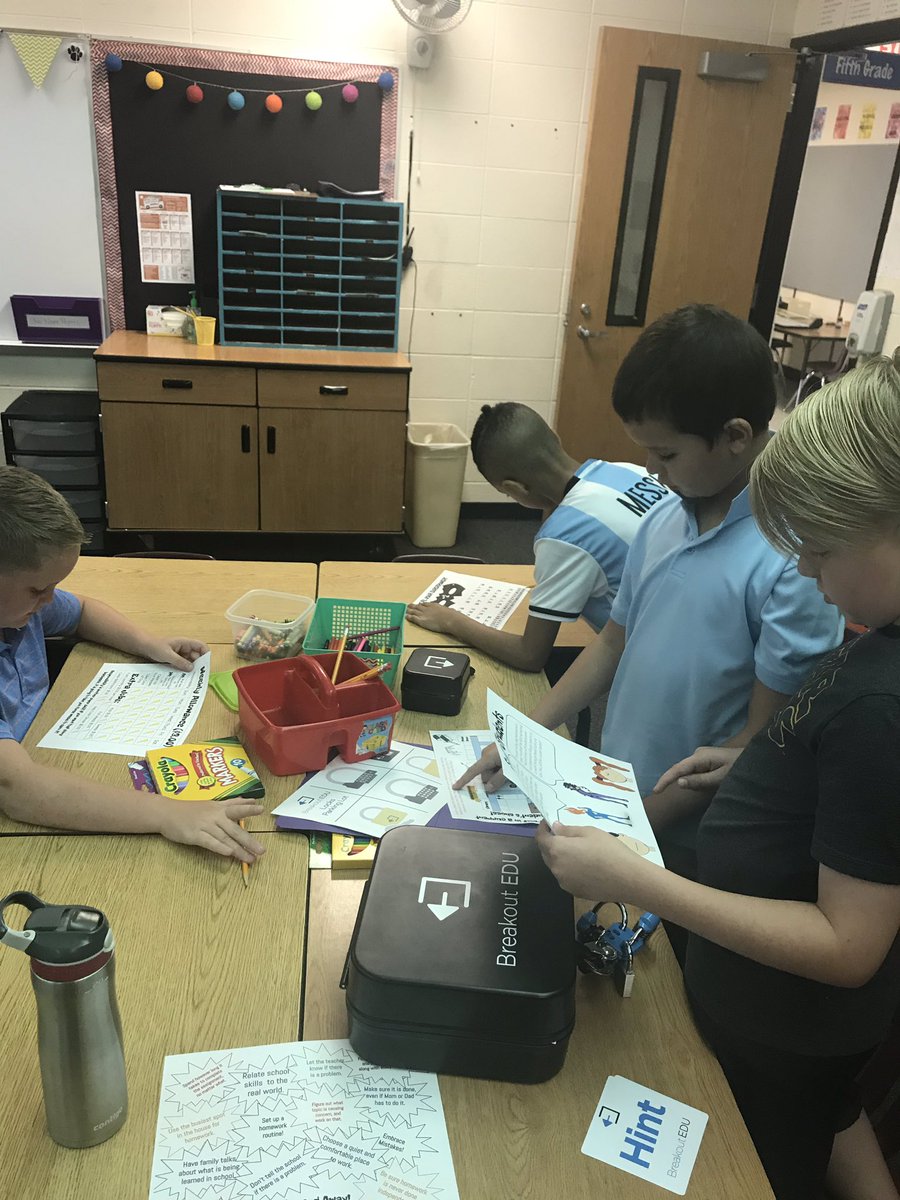 Tara_Terrones's tweet photo. We started our first day of 5th grade with a @breakoutEDU challenge. These super students are excited to come back tomorrow! #big3 #engagedproblemsolvers #bwbears #OlatheFirstDay https://t.co/ZOTcmGa96O