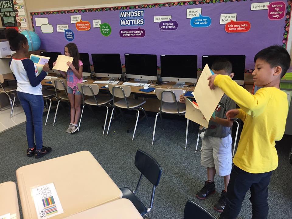 mfullenkamp's tweet photo. Another great 1st day at Edison! #NEU #OPSProud #Edisonrocks https://t.co/Vkalr3ysy7