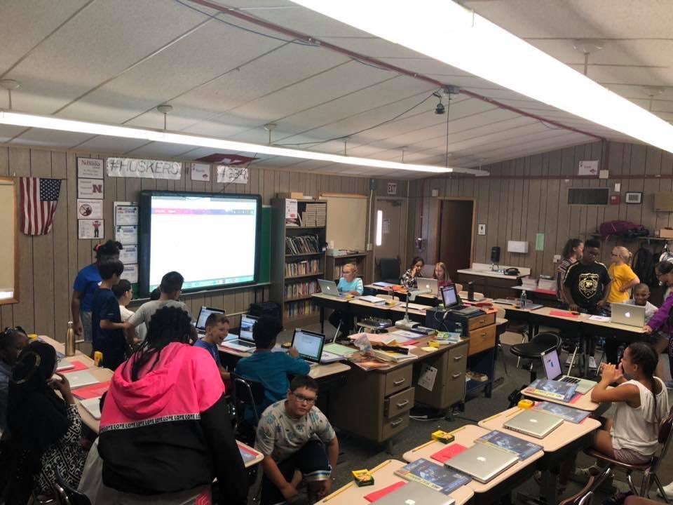 mfullenkamp's tweet photo. Another great 1st day at Edison! #NEU #OPSProud #Edisonrocks https://t.co/Vkalr3ysy7