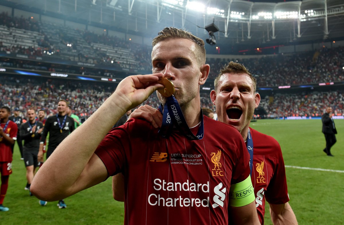 LFC's tweet photo. 😘🏅 https://t.co/x01whzPbEh
