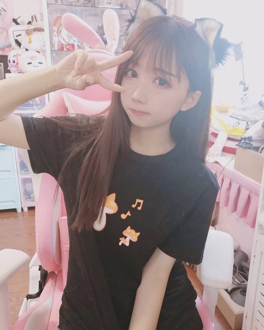 コスプレイヤー浅野菌子のTwitter画像103
