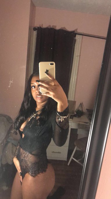 Watch kiki ♡ ︎'s leaked NSFW photo on TwXstars