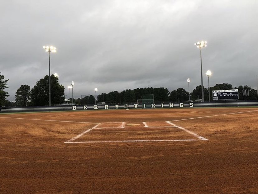 nikipeterss's tweet photo. I am extremely excited &amp; blessed to announce I have decided to continue my academic &amp; softball career at Berry College. Thank you to everyone who has helped me along the way. GO Vikings!!! @BerrySoftball https://t.co/Ks6sGUzf8u