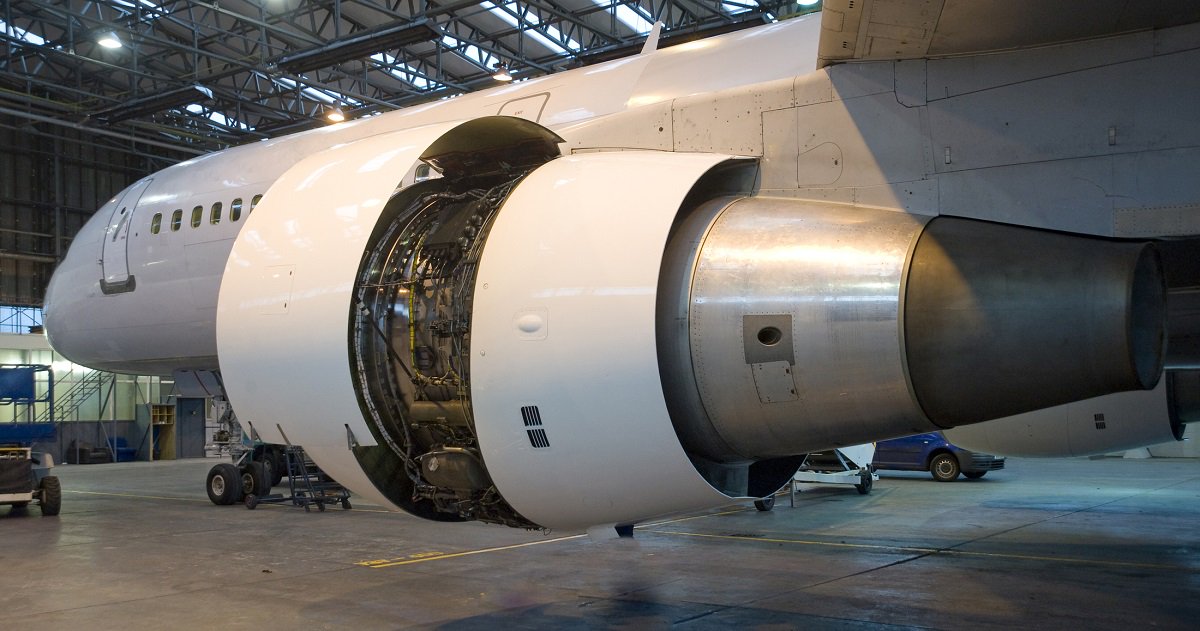 EmbryRiddle's tweet photo. ICYMI: Embry-Riddle Partners with Industry to Bring #Veterans into the Aviation Workforce: https://t.co/WSqNAZvuY9 #avtech #avmaintenance #aviation #aviationjobs https://t.co/4yHxKXL3O2