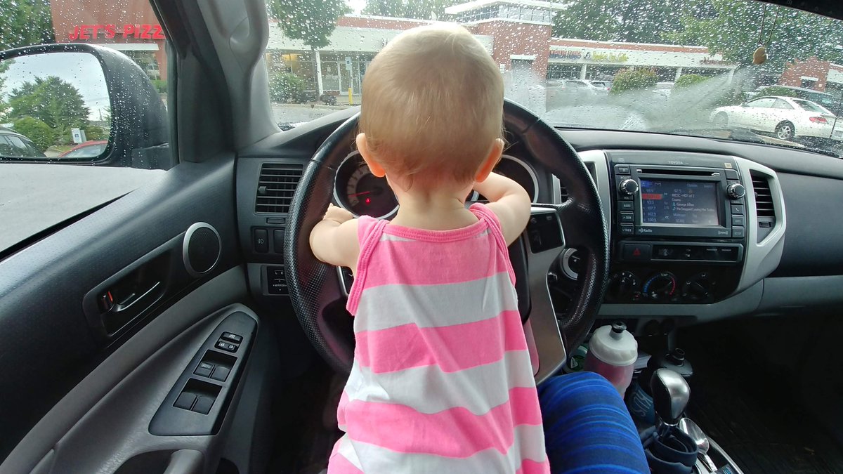 Taking a long drive with a little one? Here are some ideas to make it a little easier! #roadtrip #roadtripwithbaby #roadtriptips 
lifesahike.com/how-to-enjoy-a…