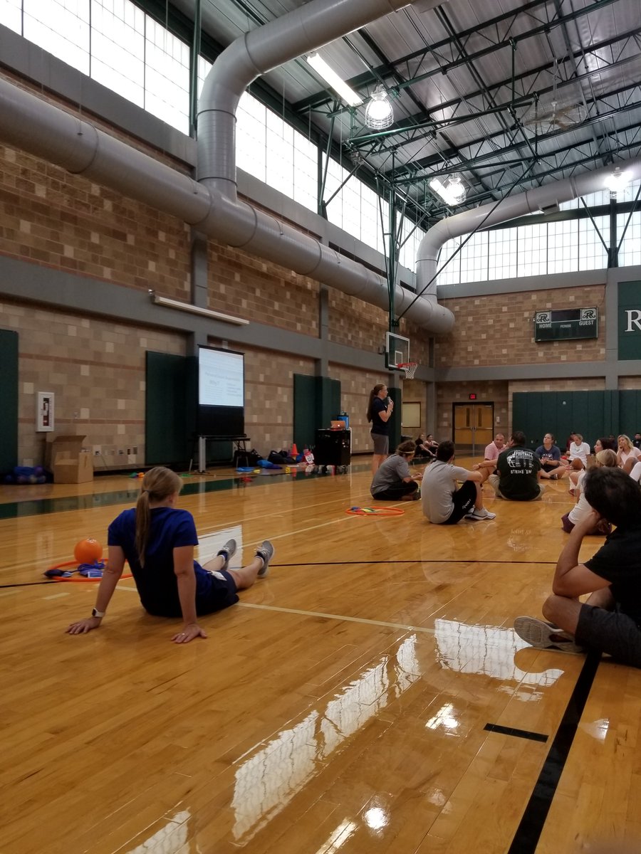 Coach Bueno tweet media