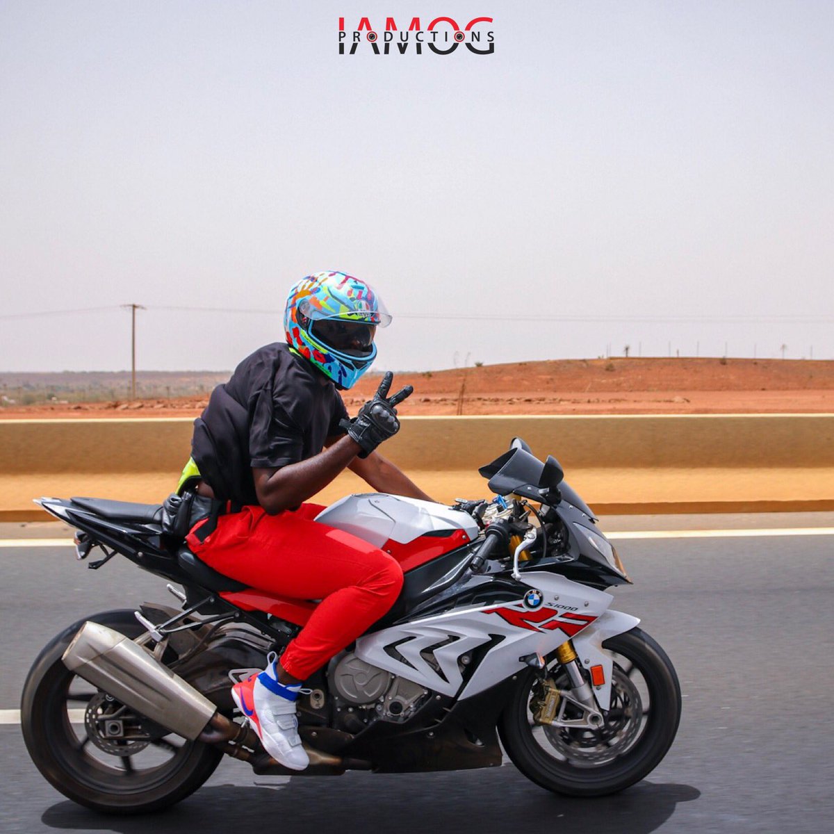 iamogprod's tweet photo. SQUAD ☝🏾🔥🇸🇳
-
-
-
DKR RYDERZ
EMPIRE BIKE
IAMOG PRODUCTIONS 🎥📸🔥
#bikelifedkr #bikelife #dkr #dkrryderz #facene #facenemmg #mt07 #mt #yamaha #wheeling #Wheelie #ktm1290 #adventure #senegal #paris #dakar #quad #raptor https://t.co/jc0CqwhGqn