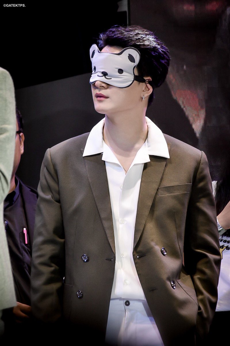 GaTe_KaEw's tweet photo. แค่ปิดตา ทำไมต้องเท่ขนาดนี้อะพ่อ!! ><
@kristtps @krist_est
#KristPerawat
#TrueLoveWithKristSingto
#BabyBrightColorsOfNature
#gatektpspic https://t.co/8l8kFawBKy