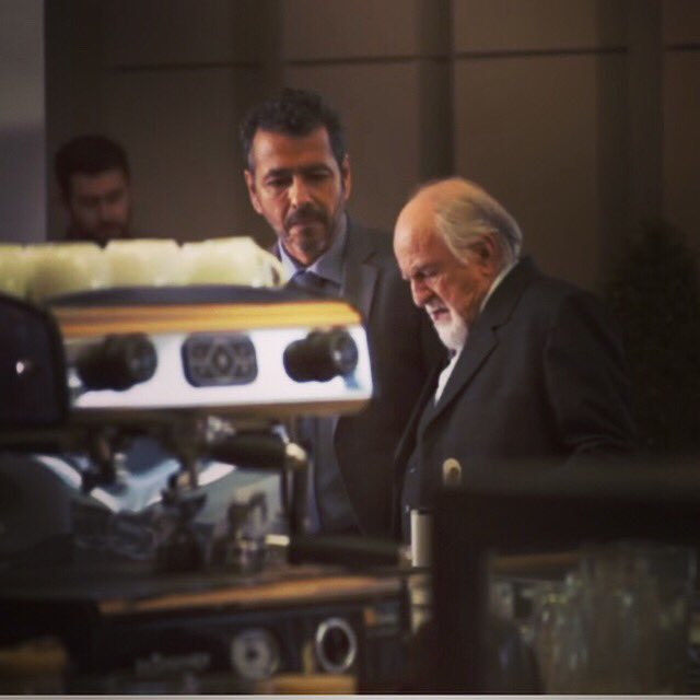 BrSpaziale's tweet photo. Esta máquina de café expresso. que esta nesta cena de A Dona do Pedaço, é a La Spaziale S2 - grupo 1 #café #ADonadoPedaco #coffeelovers #LaSpaziale https://t.co/w9vHcA5mYb