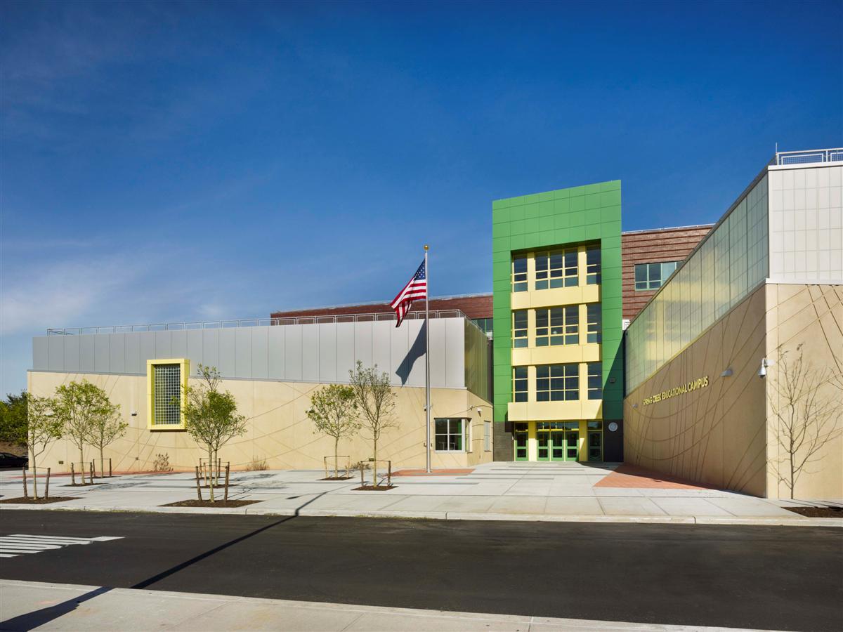 NYC_SCA's tweet photo. DYK?: Since 2014, @NYC_SCA has removed 57 of 76 Transportable Classroom Units (TCUs) in Brooklyn; 6 more are in the process of being removed now. #space2learn #Brooklynseats https://t.co/j398KZSj5p