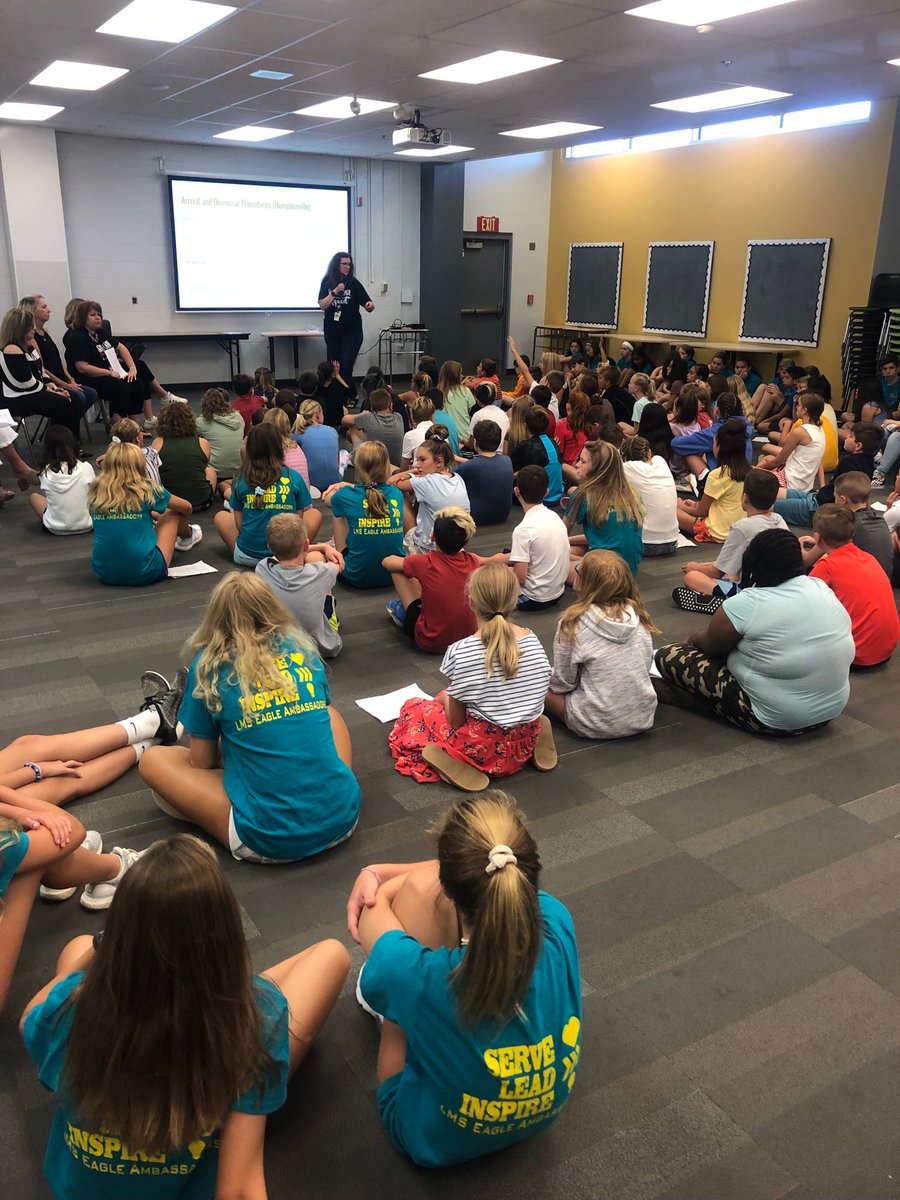 Leawood Middle tweet media