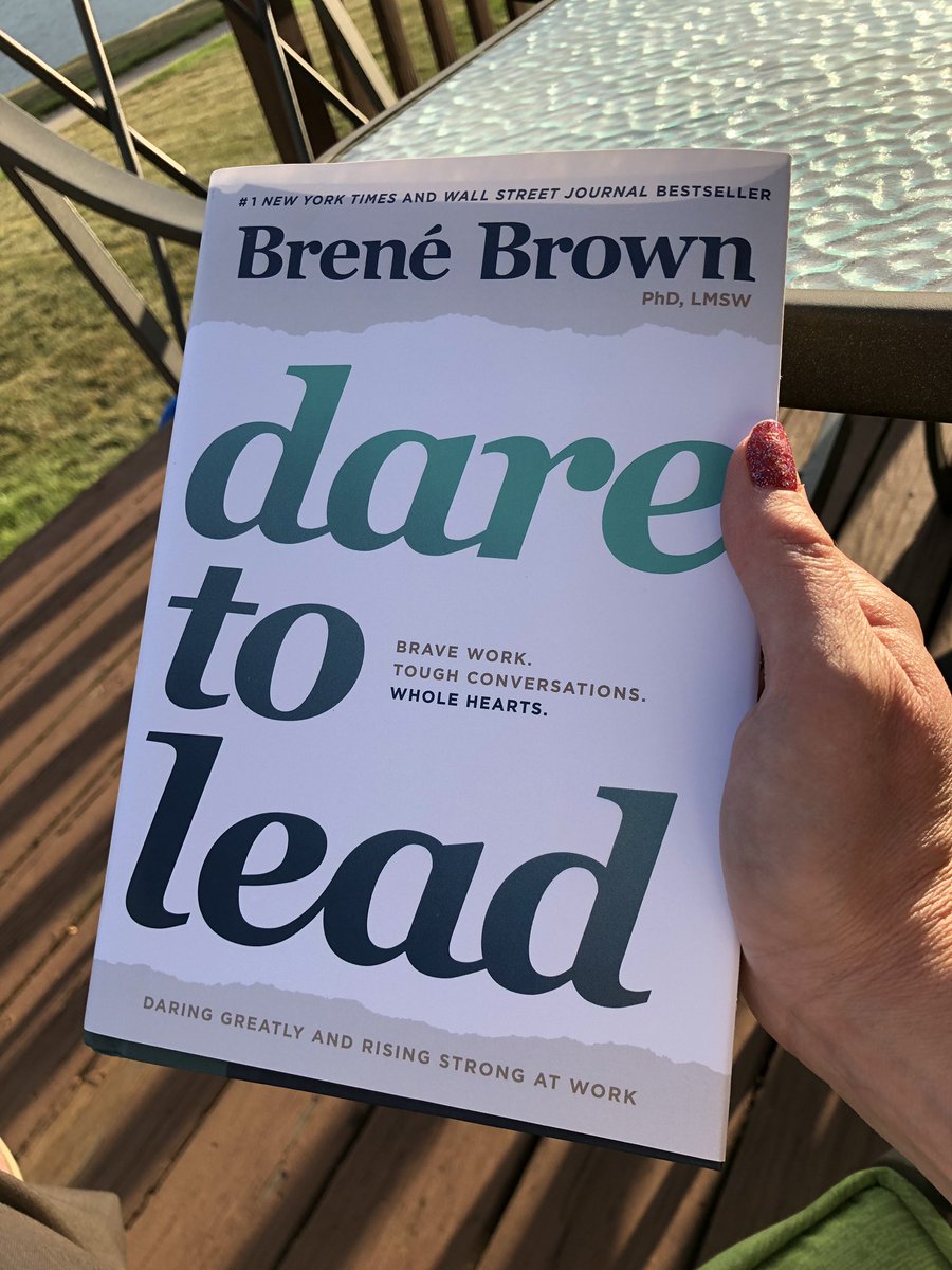 katstan26's tweet photo. Continuing my summer learning &amp; loving the message from Brené Brown ♥️ #daretolead #couragecompassionconnect #vulnerability  @BreneBrown https://t.co/fWrbgmSGqX