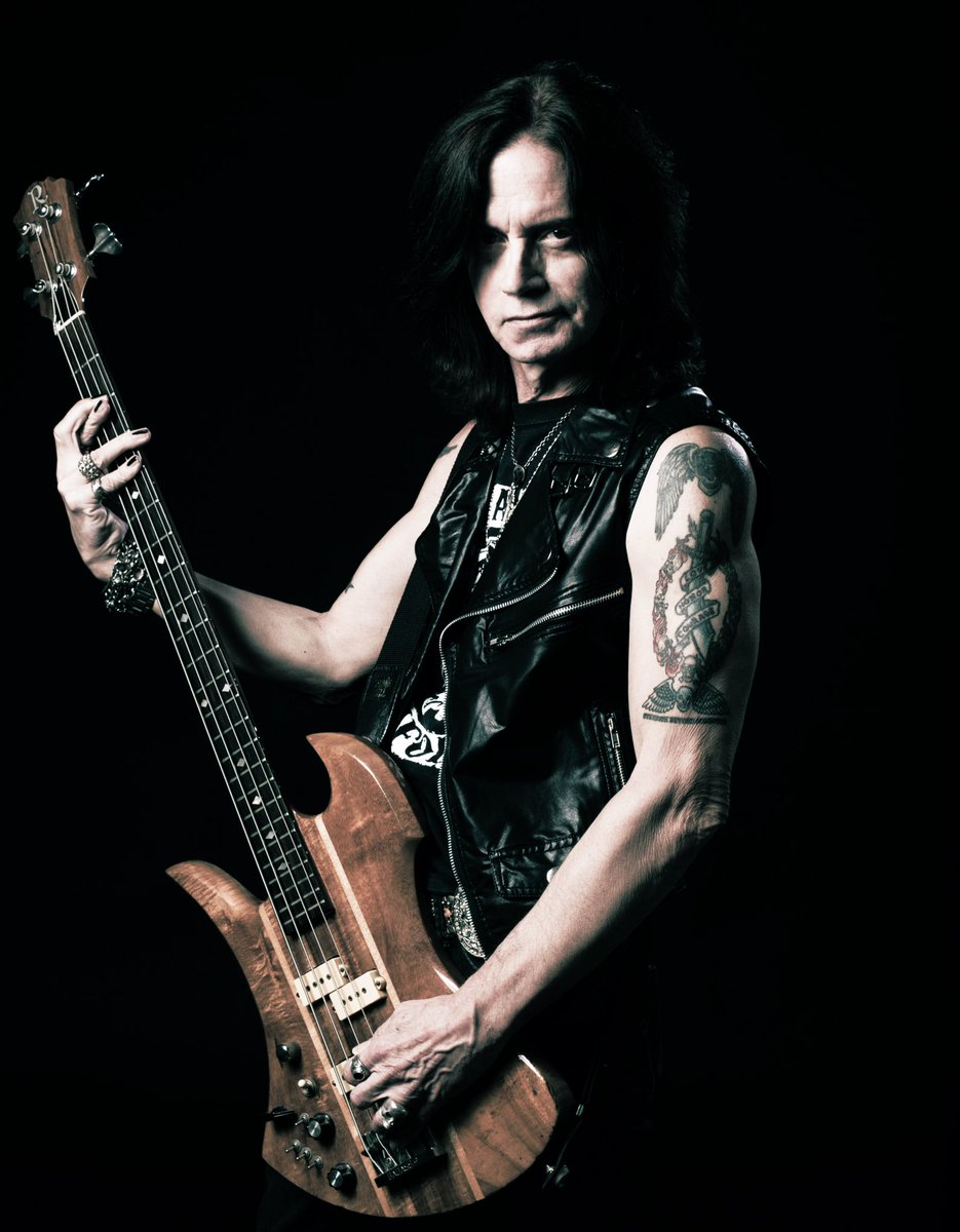 InfinityDriven's tweet photo. #TimMillerBass #InfinityDriven #Calaveras #BadTribe #BCRich #ESP https://t.co/GAhO547nSX