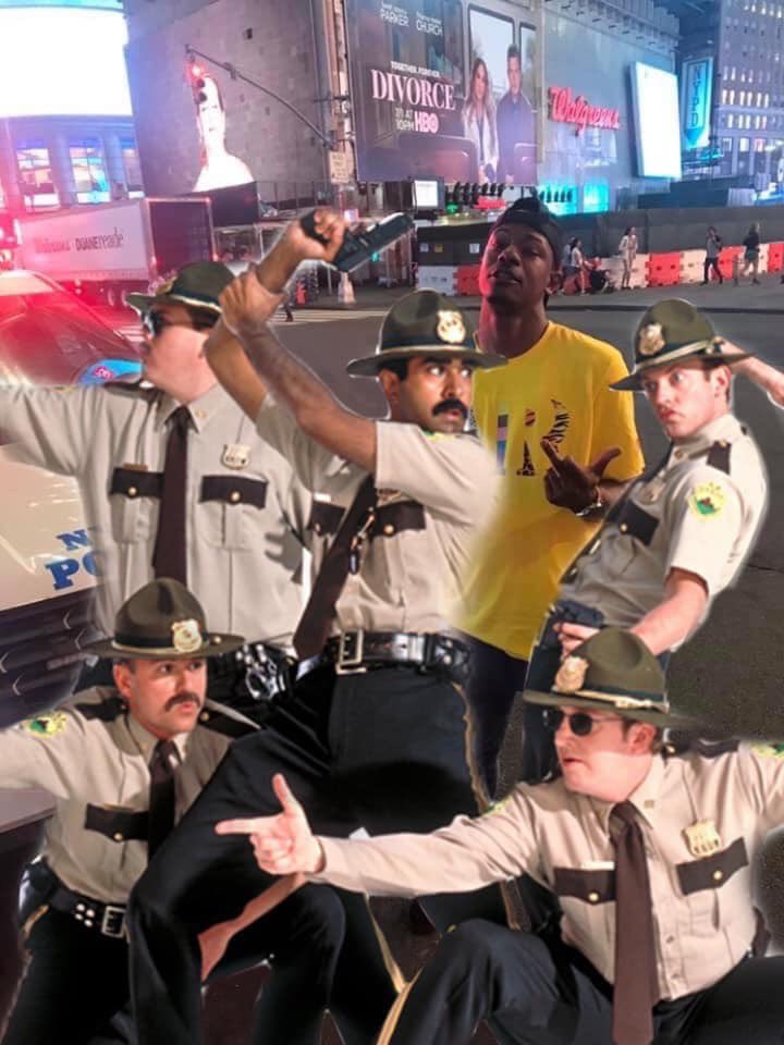 user37589056's tweet photo. He wanted people to photoshop police chasing him 😭😭😭 https://t.co/PWEIukrFrK