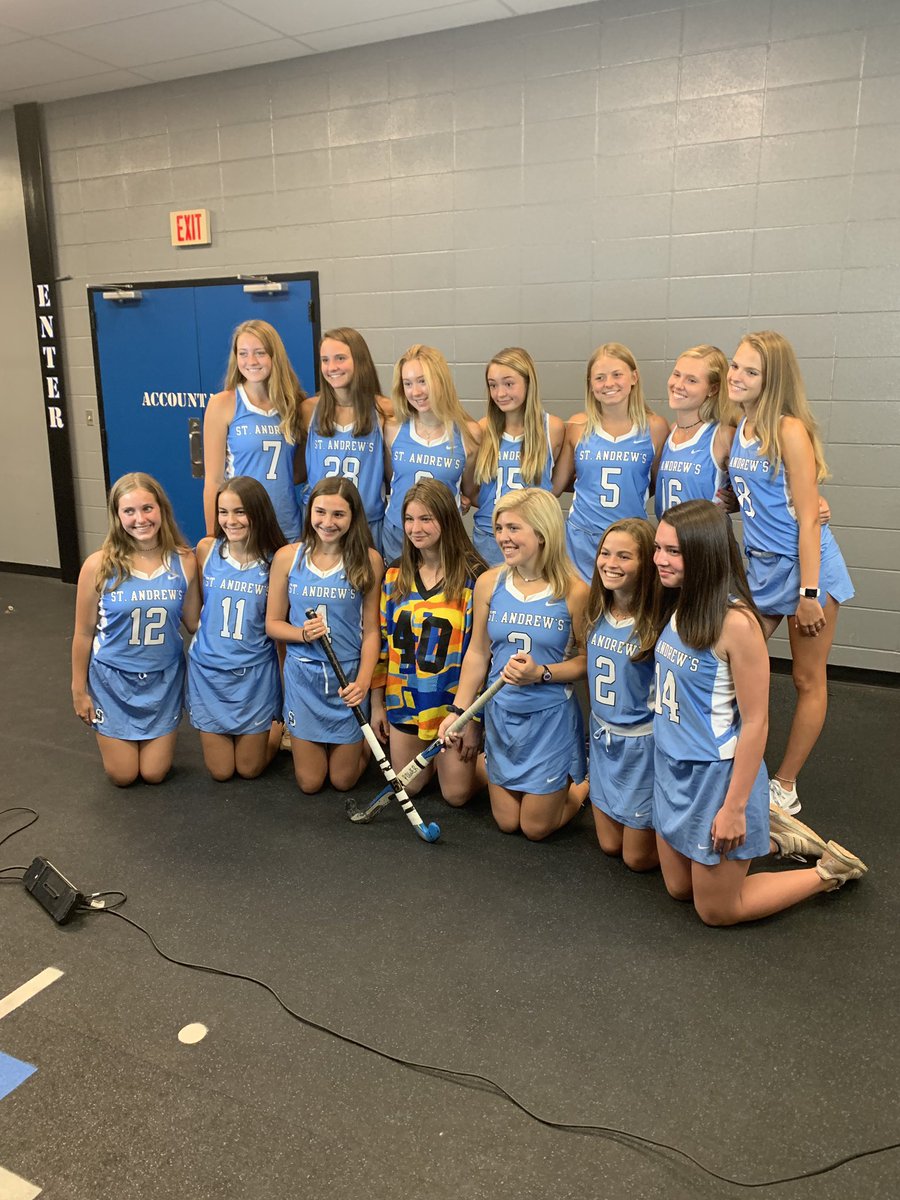 sashighlanders's tweet photo. Behind the scenes of today’s 3R Sports Graphics promotional photo shoot. #SmilingForward @3rsportsgraphics https://t.co/th1tfPhljL