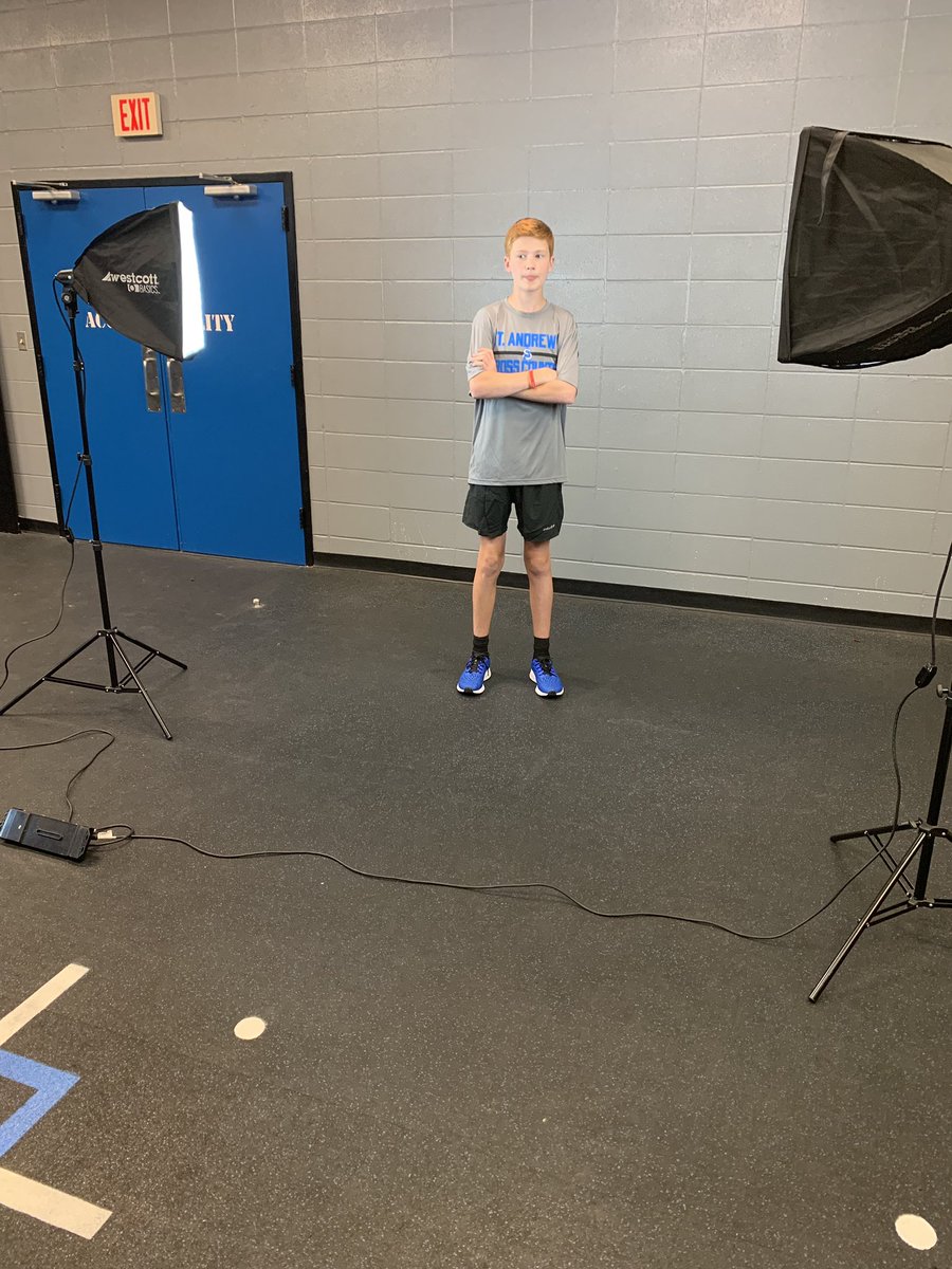 sashighlanders's tweet photo. Behind the scenes of today’s 3R Sports Graphics promotional photo shoot. #SmilingForward @3rsportsgraphics https://t.co/th1tfPhljL