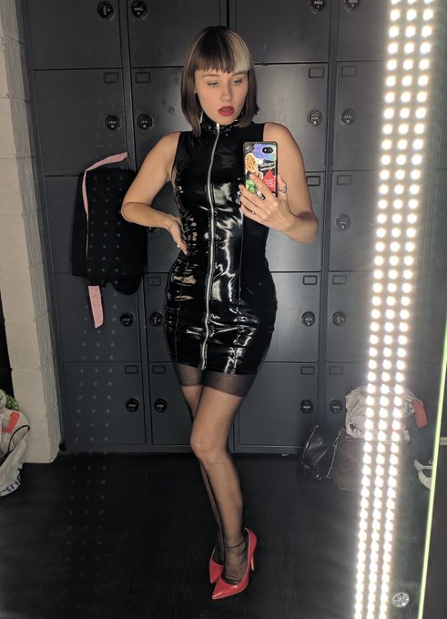 A little something extra for you PVC and stocking lovers. Thank you to all my wonderful callers today<a href="/tag/humpday"class="tags"><span>#humpday</span></a>