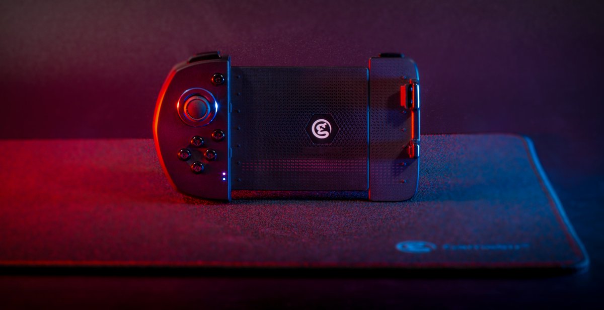 mygamesir's tweet photo. What is a #Touchroller?
Defined by GameSir, touchroller is like the combination of gamepad and touchscreen controllers for perfect in-game control and experience, which is revolutionary.
#Makeithappen https://t.co/D7LflSGRnK