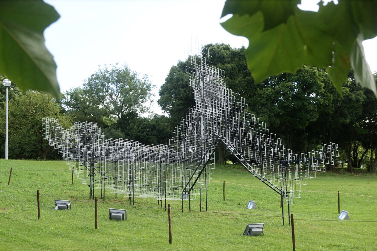 mktjk's tweet photo. ちばアート祭2019 インスタレーション
Chiba Art Festival 2019 Installation
#ちばアート祭 #千葉ポートタワー #千葉ポートパーク #巨大アート #鉄のアート #インスタレーションアート #パブリックアート #Installationart #夏休みのイベント #千葉みなと https://t.co/FmQ2z2PrOi