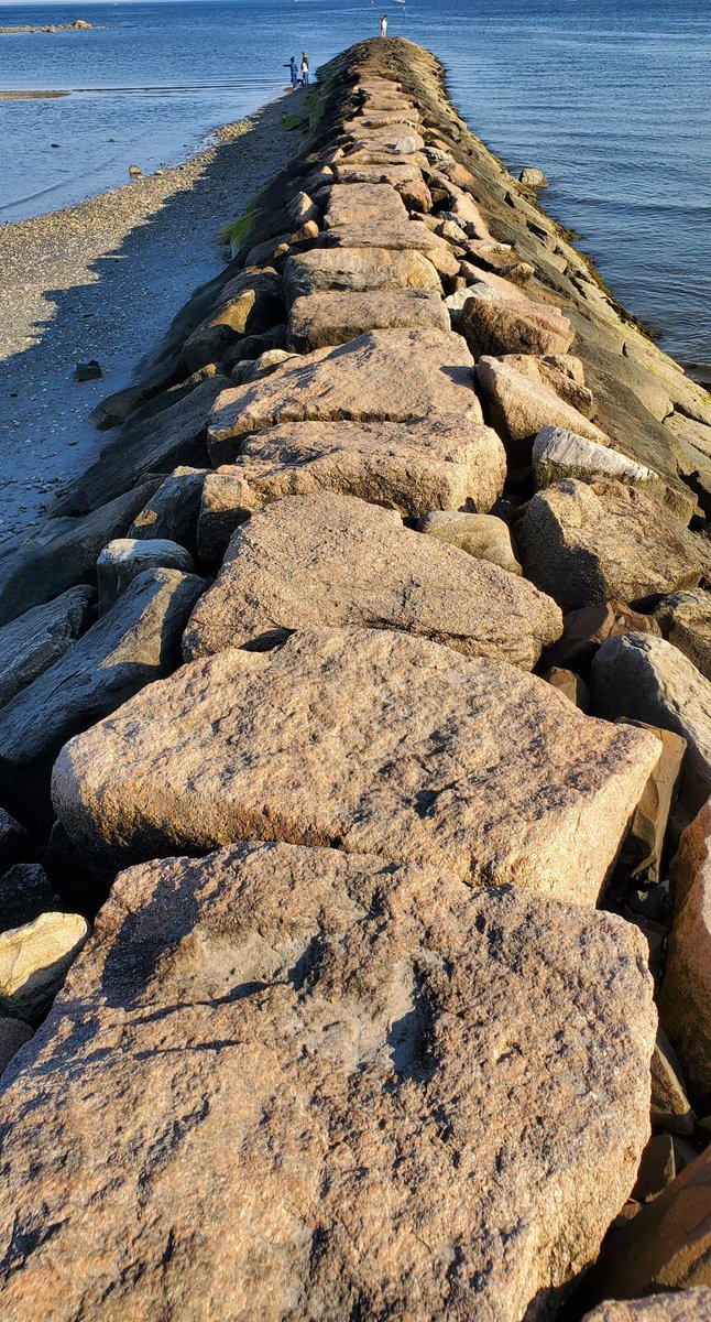 SpinItSocial's tweet photo. @Marilyn_Res @jhwill @cabara @tamcdonald @heykiddo @RoseHorowitz31 @sree @fuzheado @LoriAndingKing @SumanGollamudi @SamsungMobileUS @PathFriendship #JustLookUp! Or in this case #JustLookOut😉👀 #CompoBeach #CT.  @westportctgov #SummerMemories 💖 thx to @RoseHorowitz31 @heykiddo @auntytem 🤗 https://t.co/2tPhyfWLqX