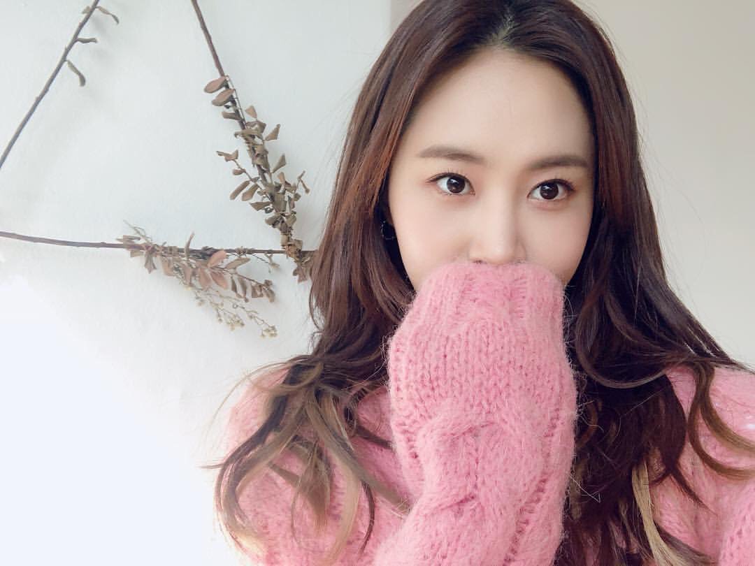 YuriBKwon19's tweet photo. 예쁘지? ㅎㅎㅎ💕 https://t.co/CM4z2FXsJ8