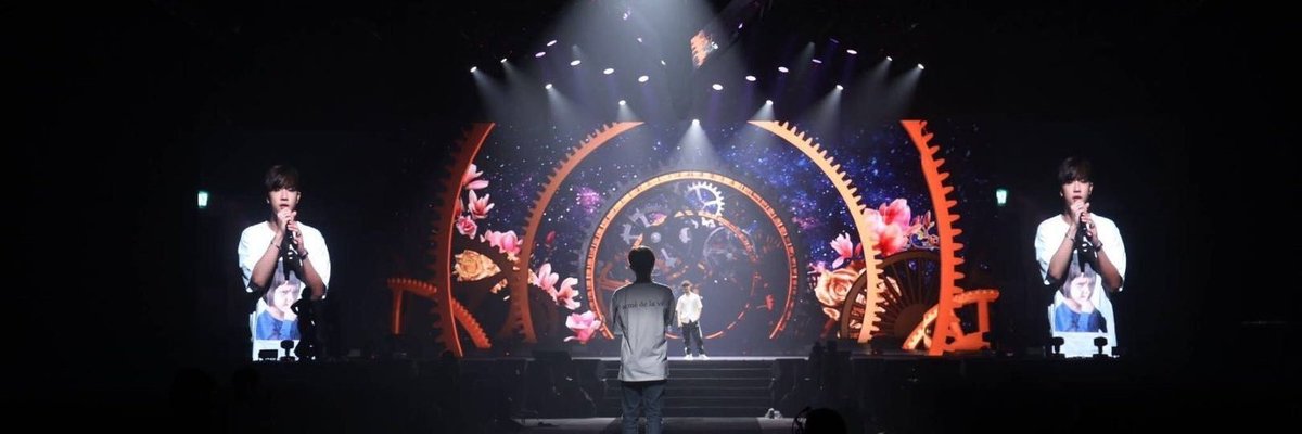 pinson99999's tweet photo. @_PerthSaint @_perth_saint @perth99saint @TutorHeart1 @WeLoveYThai @perthppe @Saint_sup 我们，许给自己名为trigon。
please PerthSaint🖤❤️they are best couple～
cr：Logo-PerthSaintChinese
#TutorHeart1
#WeLoveYThai
#PerthSaintSation https://t.co/ldbTKtAthT