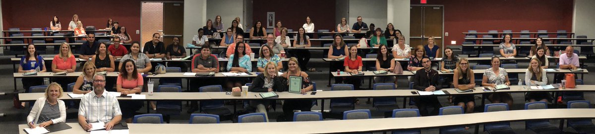 anagblaine's tweet photo. Excited to kickoff another semester with this excellent bunch of Cooperating Teachers &amp; @DSCCollegeofEd #FA19Interns! Thank you @volusiaschools &amp; @FlaglerSchools for letting us borrow your teachers, students, &amp; classrooms! #spoiled 🍎 https://t.co/hpQzMh98IB