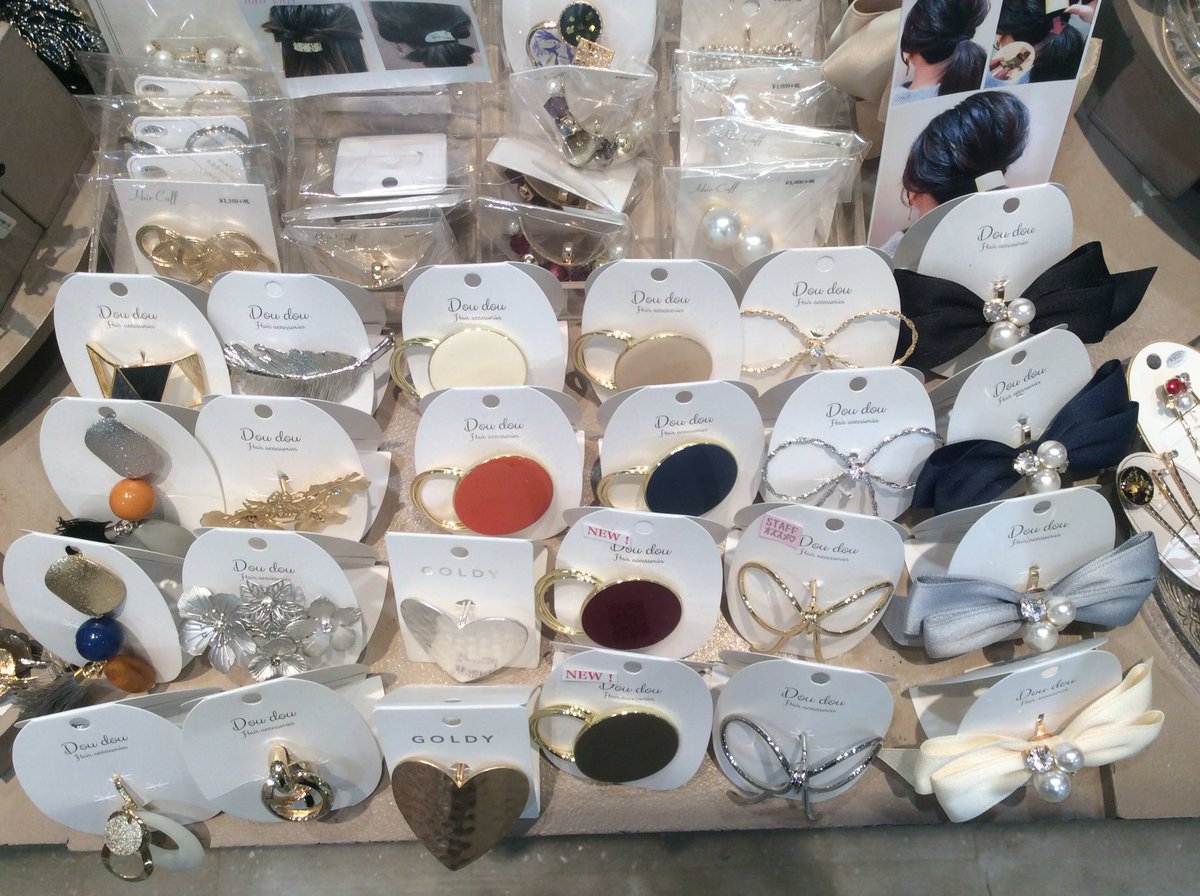 アジェデアクセサリーズ