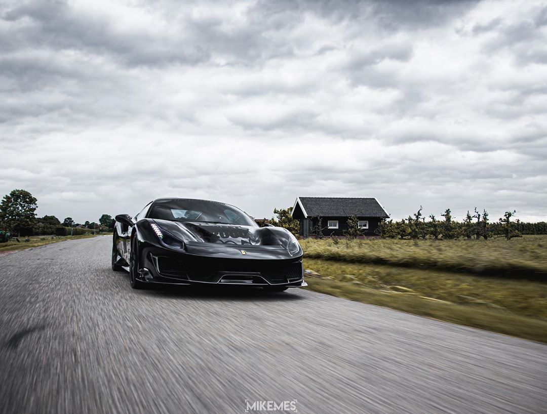 luxurioustious's tweet photo. When you leave your car at @PeeWeeAutomotive and @Mike.Mes comes over... 🔥📷🔥 • #Ferrari #488Pista #blackonblack #allblackeverything #InsuredByWolf #DrivingFerrari #PistaDiavola https://t.co/8ZSXzXTUwo