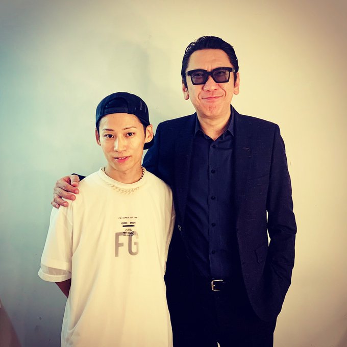 Takuya Uverworld と布袋寅泰の貴重な共演集 Love Music ミュージックステーション など 芸能人の貴重な共演情報 動画をまとめました