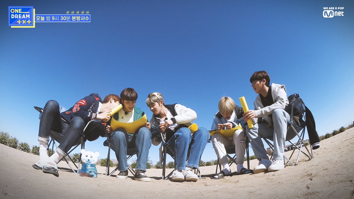 MnetKR's tweet photo. [#ONEDREAM_TXT 7회/스포일러 CUT] 투모로우바이투게더 마지막 LA 쇼케이스부터, 캠핑장까지 오늘밤 본방사수! 🥰💖

#TOMORROW_X_TOGETHER 8/15(목) #오늘밤 9시30분

#투모로우바이투게더 비밀스런 30일기
<ONE DREAM.TXT> 매주 #목요일 #밤9시30분 본/방/사/수

#수빈 #연준 #범규 #태현 #휴닝카이 https://t.co/gbaJj4w21M
