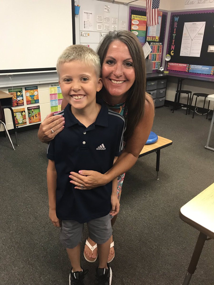 Tara_Terrones's tweet photo. My own kiddos started kindergarten and 3rd grade today!  They both say they are excited to go back tomorrow. 😁 https://t.co/zJiwlbXuo8