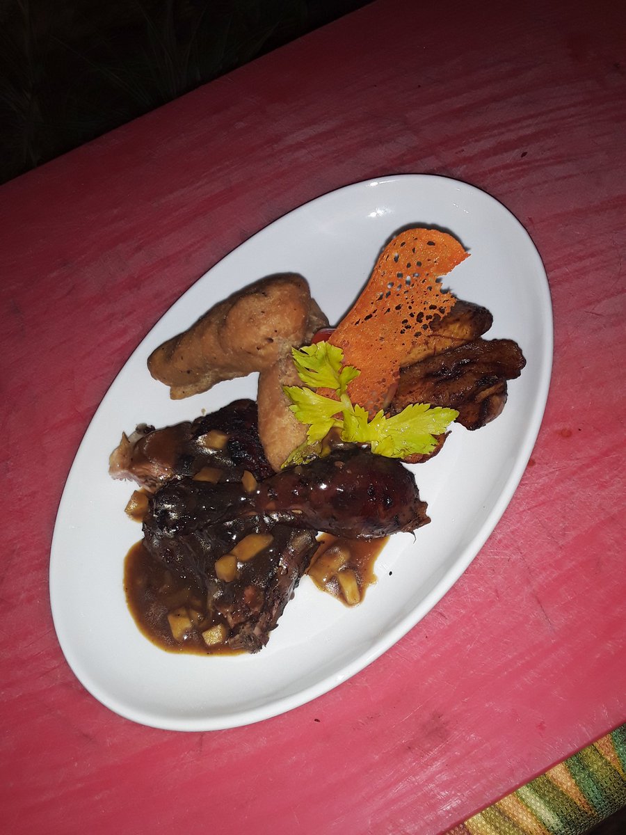 topeventsja's tweet photo. Talk about a pretty presentation of food, live music and drinks, then you're talking about Wednesday Jerk BBQ & Jive @CourtleighHotel! #TopEventsJa #TopEventsEndorsed #TopWeeklyEvent https://t.co/we9FSXWpe9