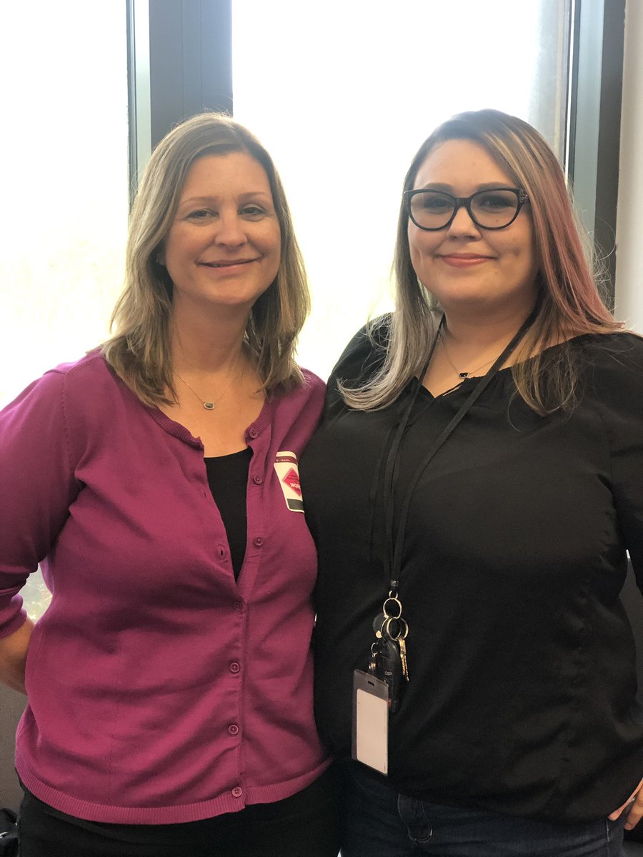 MissionTXperts's tweet image. Thanks to all the volunteers and customer care rockstars who brought their mom/dad to BRING YOUR PARENT TO WORK DAY. This event  was brought to you by #MULTIGENERATIONALNETWORK as part of this months #GENERATIONCELEBRATION 🎉 #BeYou #BeMagenta #AreYouWithUs #MissionTXperts