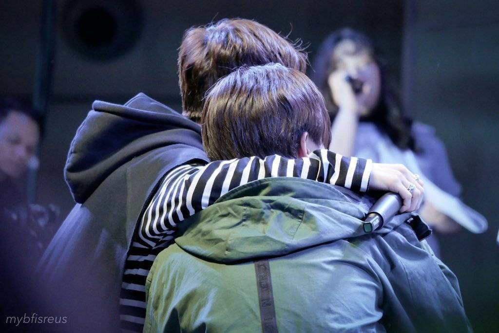 ldszbd's tweet photo. @TutorHeart1 @WeLoveYThai my boys🐉🐯
#PerthSainitSation 
#TRIGON https://t.co/raHcmemQBC