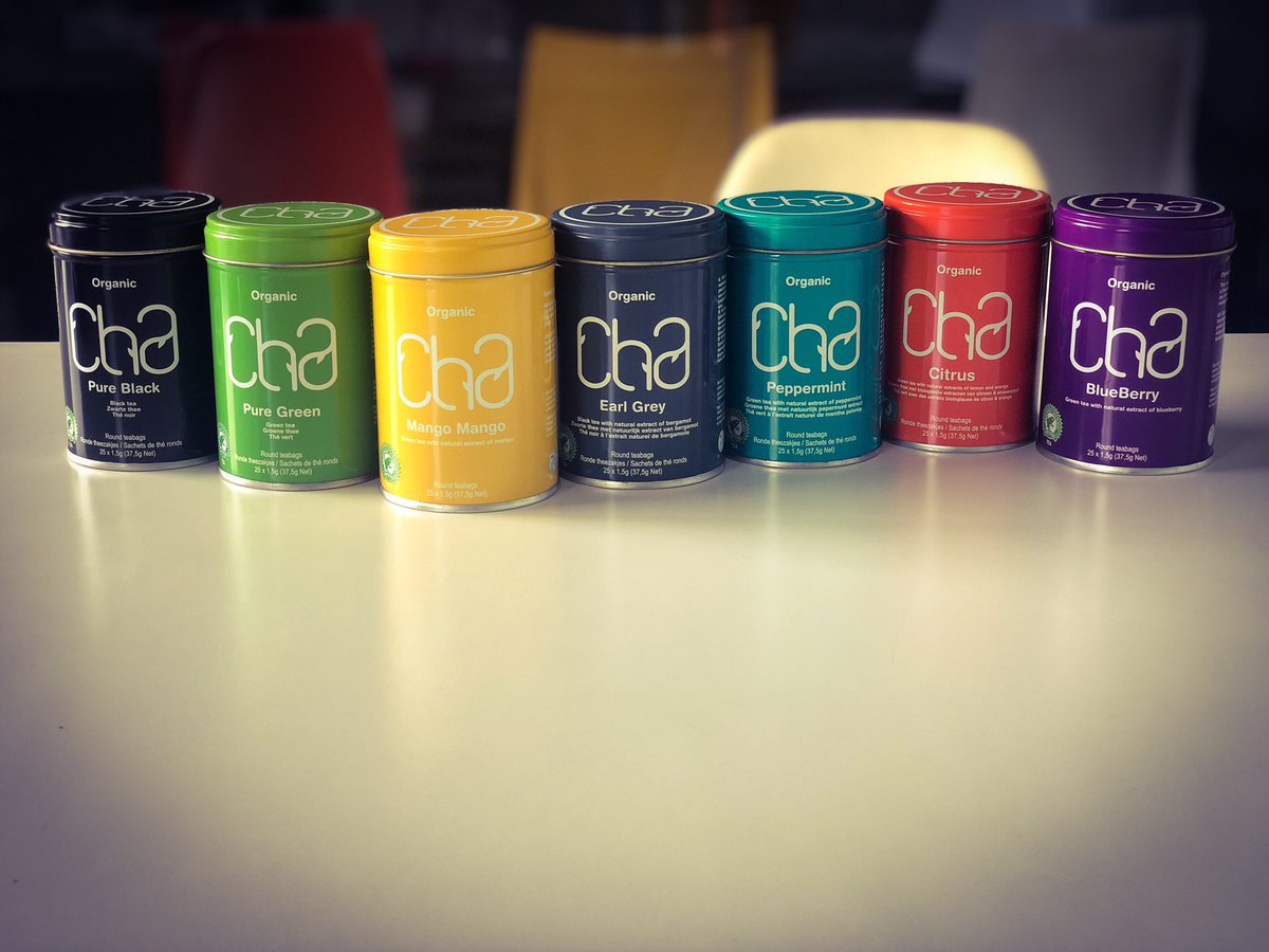 omni_cans's tweet photo. Happy Raksha Bandhan ! #rakhi #rakshabandhan #teacans #tincans #teacaddy #tincaddy #tinpackaging #teatinpackaging #colorful #festive #gifting #teapackaging #tealovers #teadrinkers https://t.co/AmPfOkSSMk