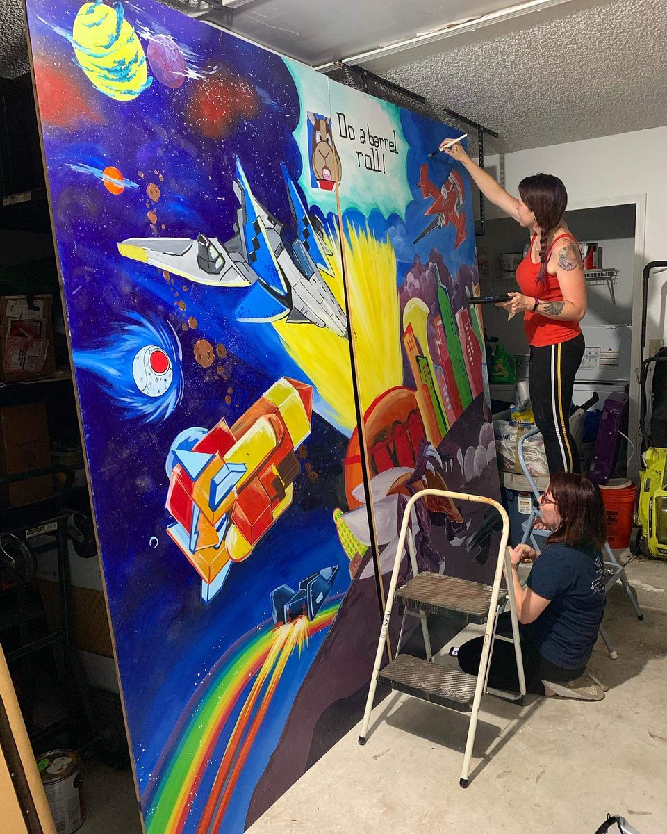 HeyMisterRyan's tweet photo. This mural that @peopleeveryday has been leading (with Jenn Peek) for #spaceGAAMShow is over 24ft long and has so many frickin Space game references...I'll be impressed if anybody can be them all!
@CityofJax @MOSHjax @jaxdotcom https://t.co/7l2L4cRszW