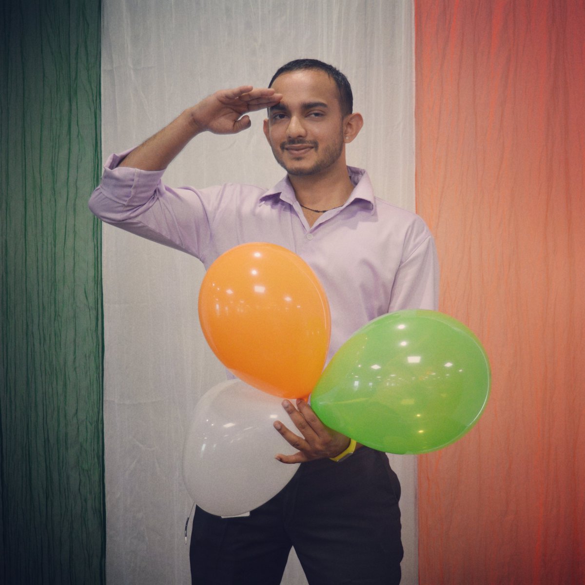 sha66640's tweet photo. Happy Independence Day! 
#IndependenceDay 🇮🇳 #HappyRakshabandhan #JaiHind 🇮🇳 https://t.co/hcmqeY2dCa