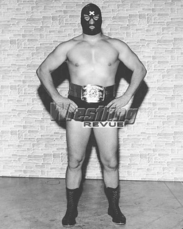 wrestlerweekly's tweet photo. WRESTLER WEEKLY #20YearProject! THIS WEEK we focus on the #AWA WORLD CHAMPIONS from August 1968 #DrX vs August 1988 #JerryLawler #TheKing RANK these AWA Champs from 20 years apart! WHO WAS YOUR FAVORITE? https://t.co/VQdfil0eOD