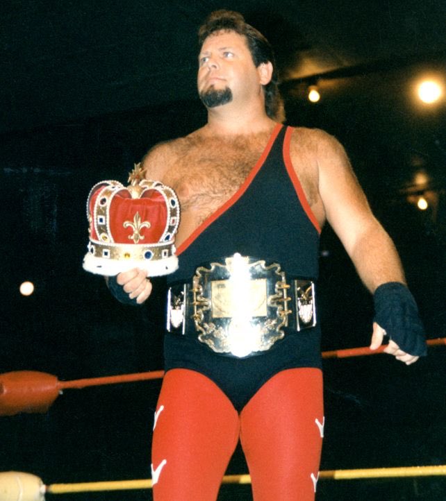 wrestlerweekly's tweet photo. WRESTLER WEEKLY #20YearProject! THIS WEEK we focus on the #AWA WORLD CHAMPIONS from August 1968 #DrX vs August 1988 #JerryLawler #TheKing RANK these AWA Champs from 20 years apart! WHO WAS YOUR FAVORITE? https://t.co/VQdfil0eOD