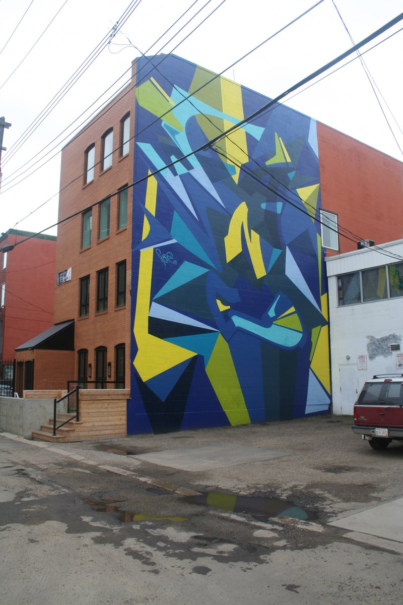 MinusIndustries's tweet photo. #RUSTMAGIC2019 would not have been complete without a visit from the one & only #WANE. Wane has been a friend to, a supporter of & a mentor to #RUSTMAGIC since 2016. His #YEG latest Feel Street Blues graces the back wall of the Dominion Hotel at 10324-82 AVE in @oldstrathcona. https://t.co/pwUFXKiuY9