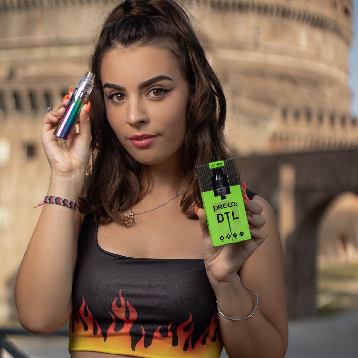 vzonetech's tweet photo. new new
check it more from
https://t.co/u10SOoAJPK
#vlit #vlitvape #vzone #vape #vlitpreco2 #vlitpreco https://t.co/nTAyTR71pU
