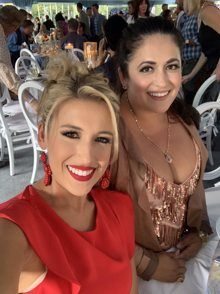 Taylor Nicole tweet media