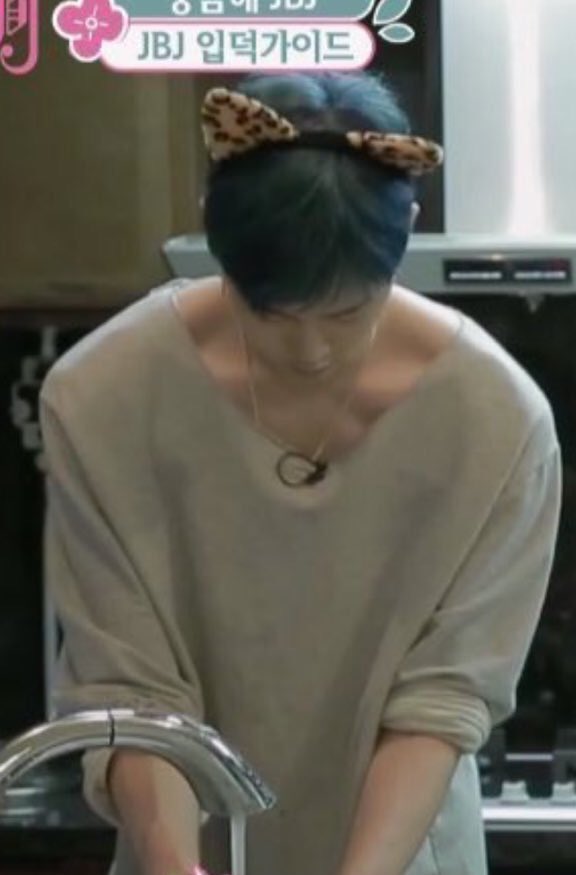 บีนี่ควอนครับแม่ ᯅ̈ tweet media