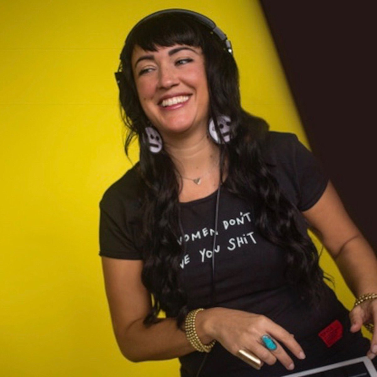Y’all gotta check out the super talented @lisavazquezmusic on YouTube! She has a series called ‘Flip It Friday’ where she mixes live with a different album every video! 

See her perform live on 8/17 at the <a href="/PDXBossanova/">Bossanova Ballroom</a> with an incredible all female lineup including <a href="/sarocthemc/">sa-roc</a>!